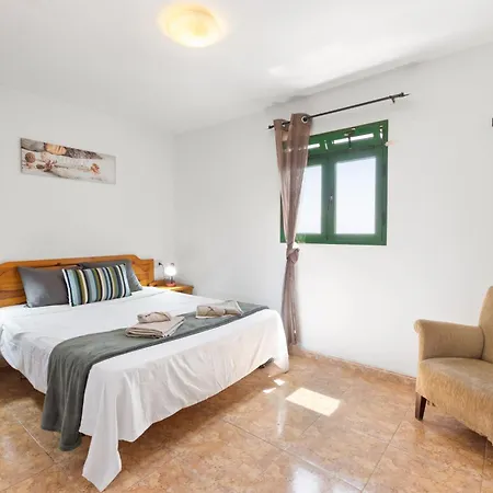 Feriehus Relax, Sea View, Oasis Vasiliko, La Asomada